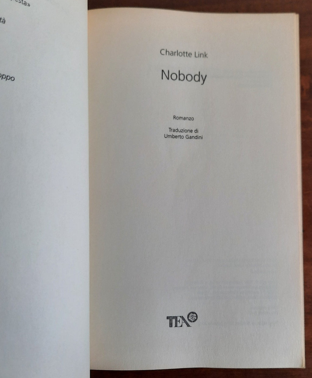 Nobody - Charlotte Link - Libreria Biellese