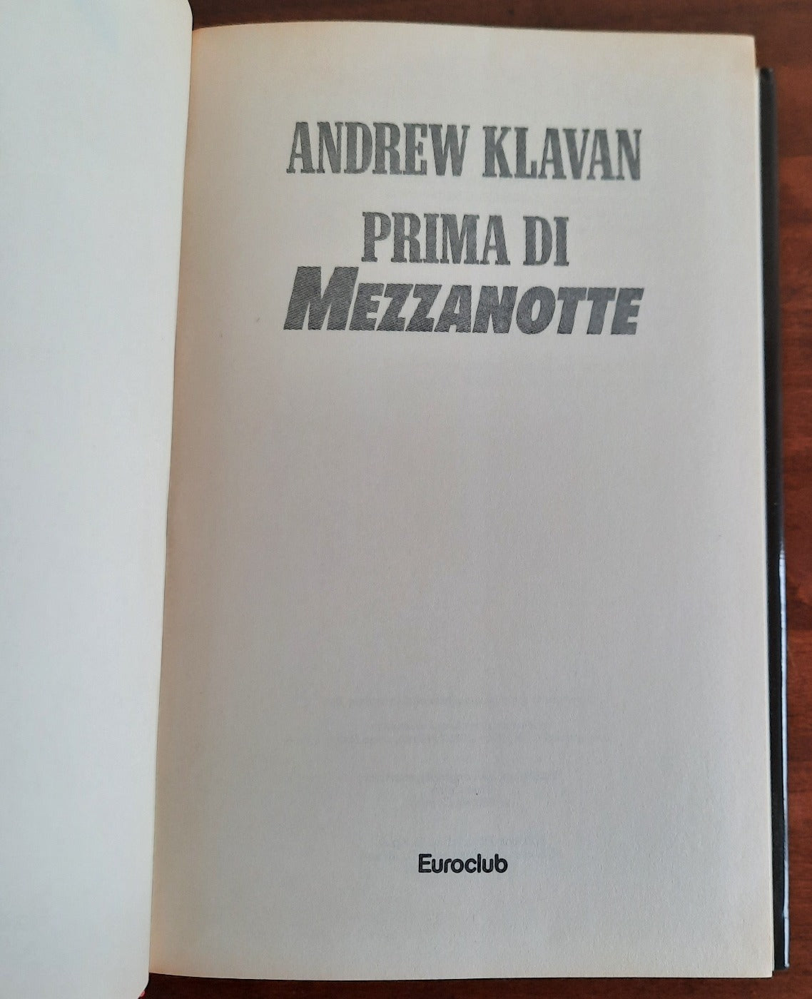 Prima di mezzanotte - Euroclub - Libreria Biellese