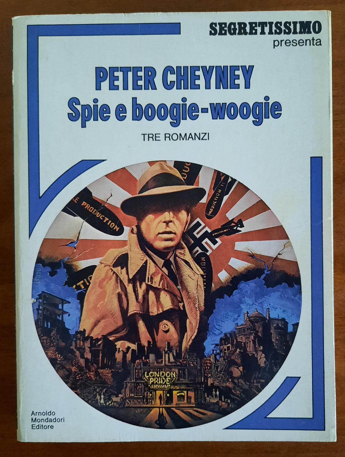 Spie e boogie-woogie ( Le stelle sono nere - Danza tragica - Intermezzo in nero ) - Libreria Biellese