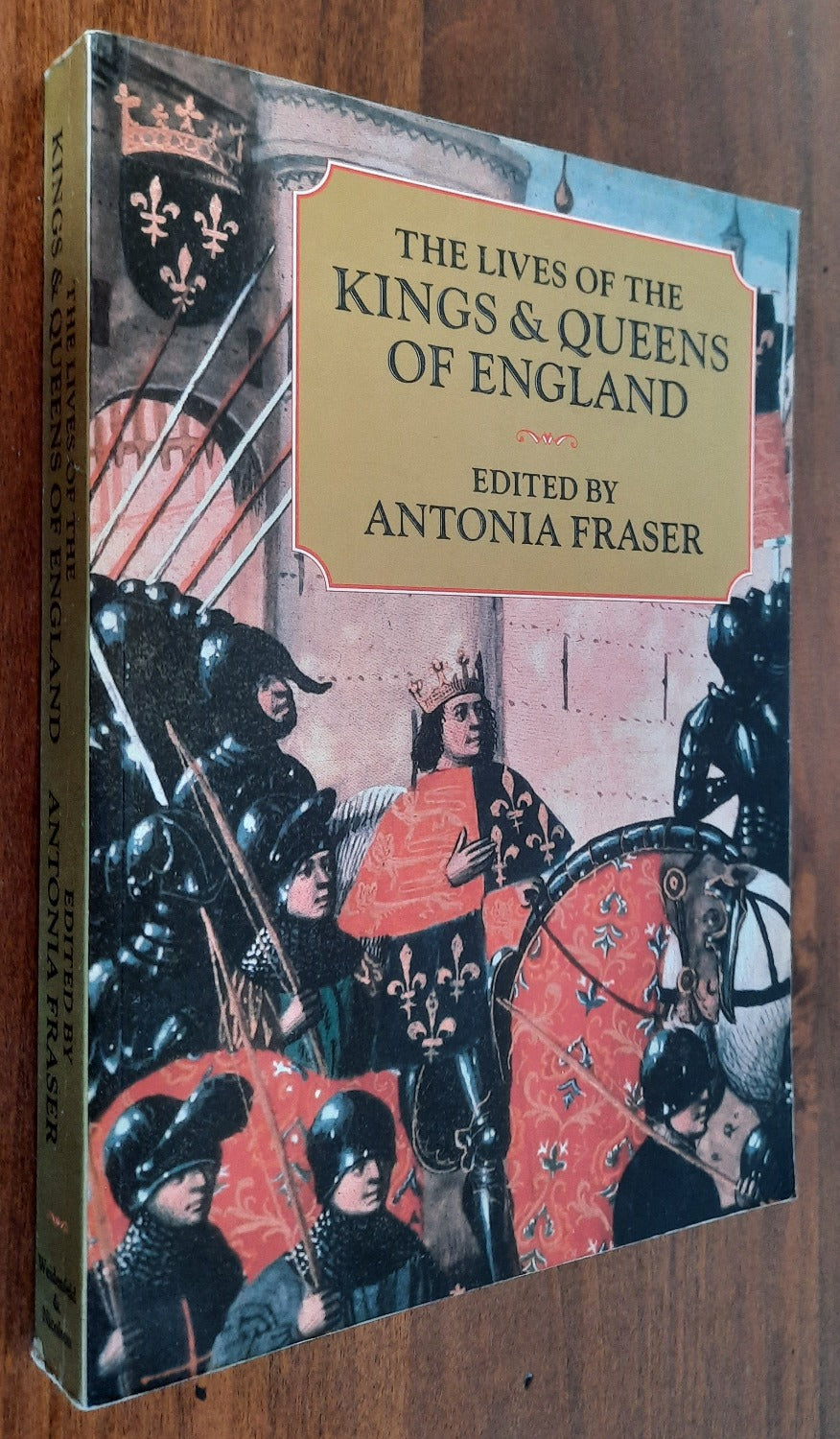 The Lives of the Kings and Queens of England - Libreria Biellese