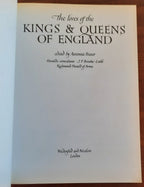 The Lives of the Kings and Queens of England - Libreria Biellese