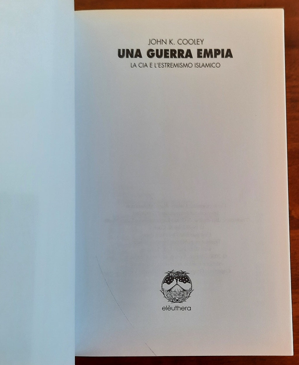 Una guerra empia: la CIA e l’estremismo islamico - Libreria Biellese