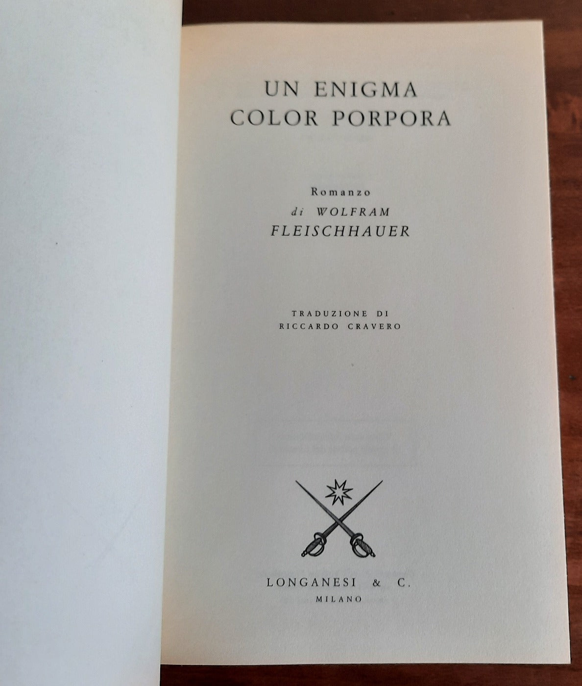 Un enigma color porpora - Libreria Biellese