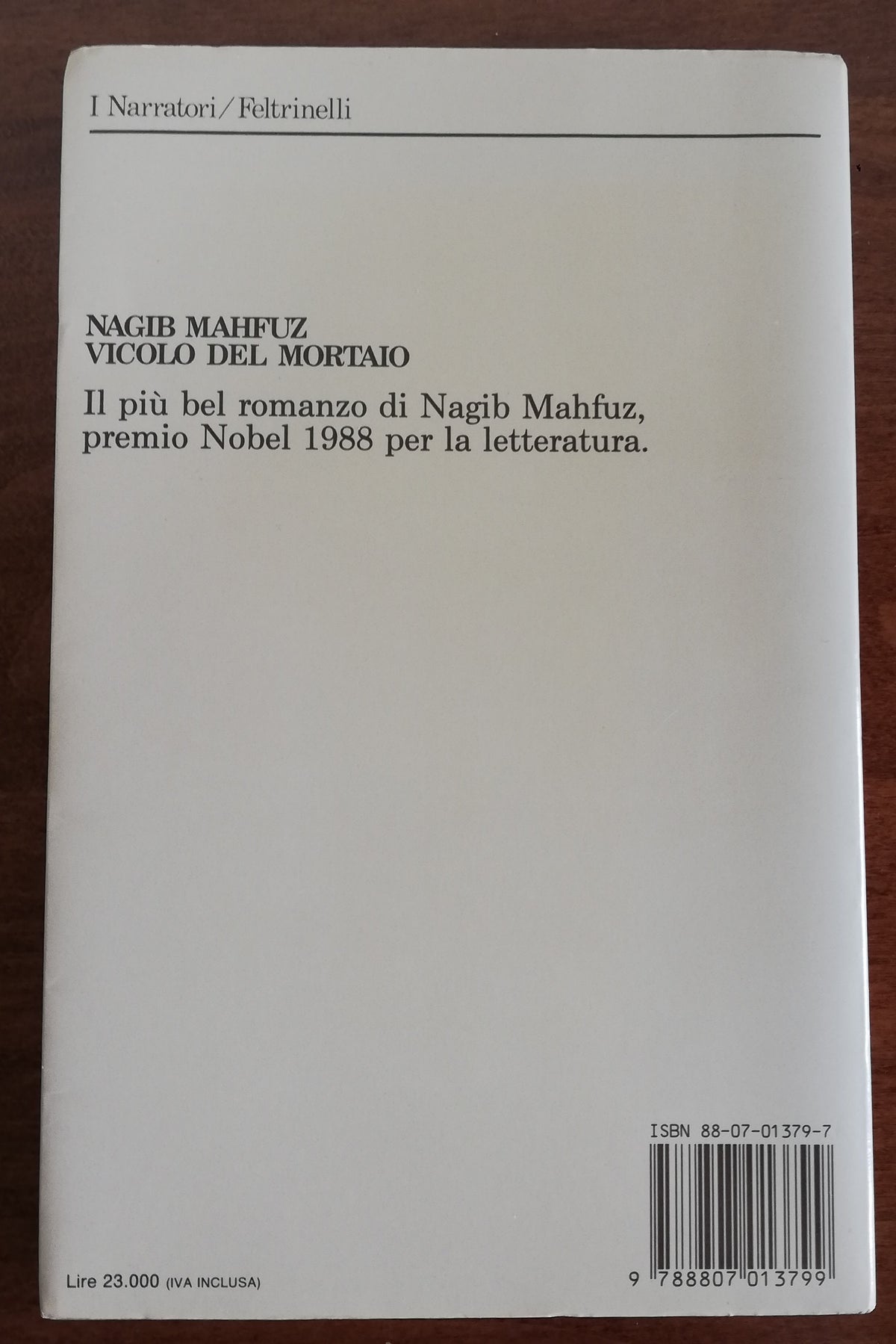 Vicolo del Mortaio - Feltrinelli - Libreria Biellese