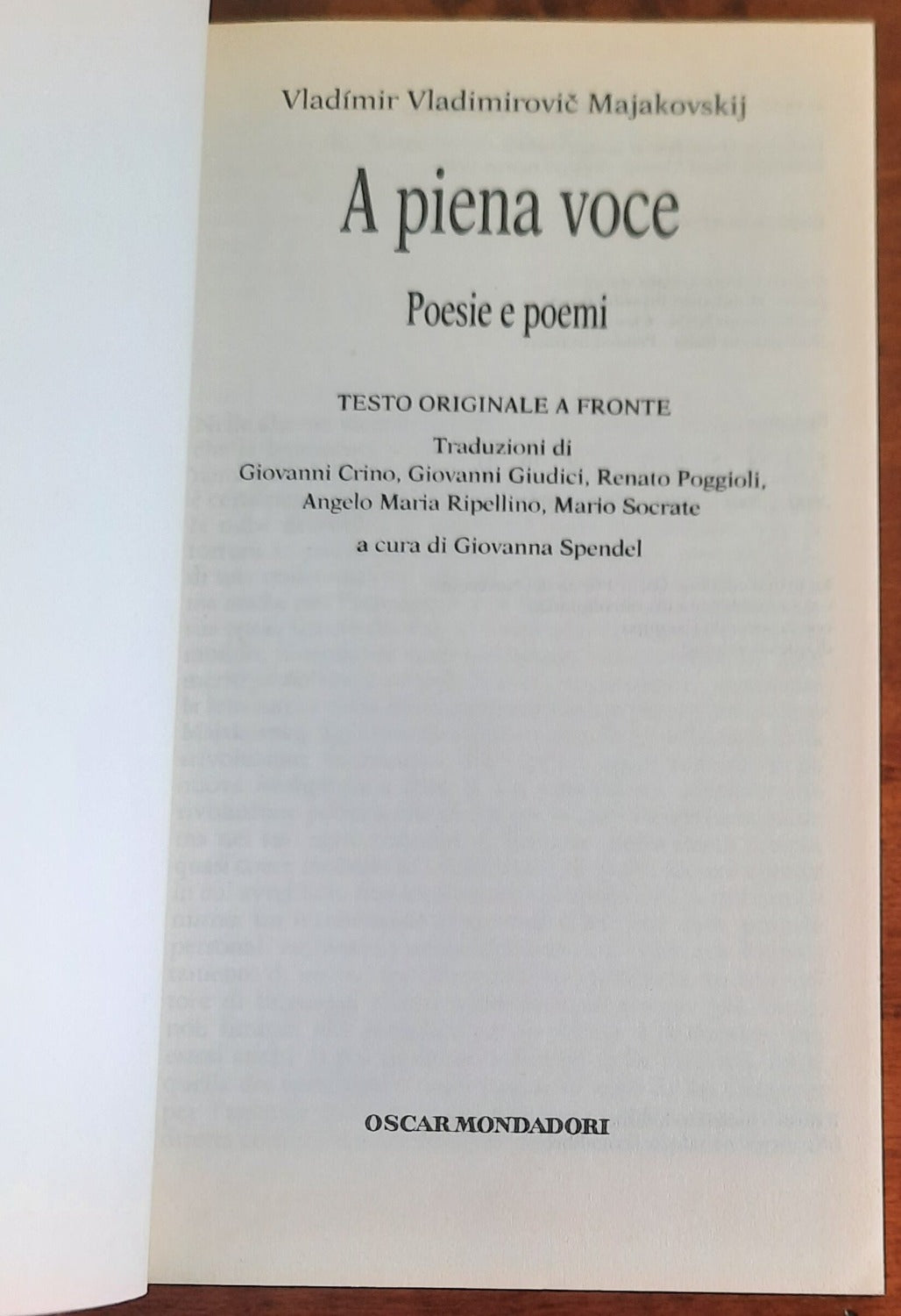 Vladimir Majakovskij: A piena voce. Poesie e poemi - Libreria Biellese